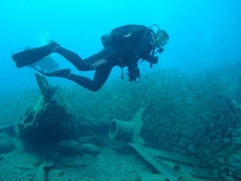La arqueologia marina ha permitido descubrir civilizaciones enterradas bajo mares, lagos o rios