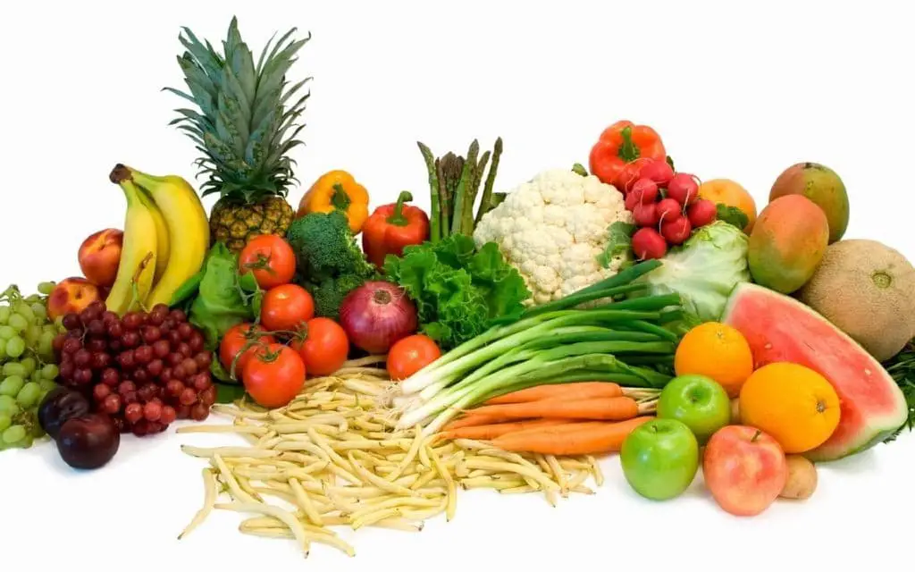 La fruta, los vegetales y las nueces son alimentos con bajo nivel de glucosa