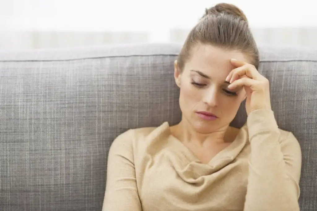 El estres puede producir dolores de cabeza constantes