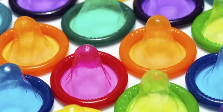 como funcionan los condones