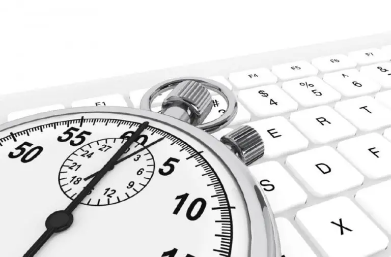 ¿Cuántos segundos tiene un minuto, una hora, un día, un mes y un año