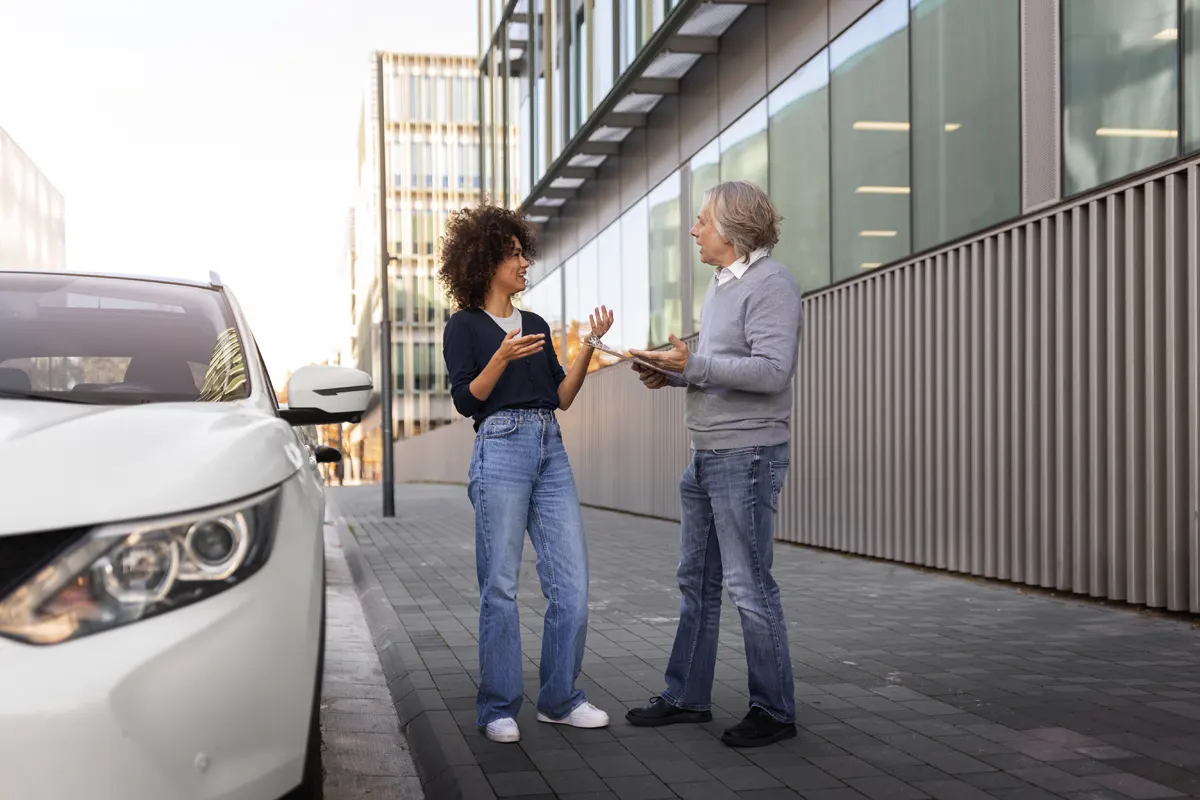 Trámites comprar un coche de segunda mano a un particular