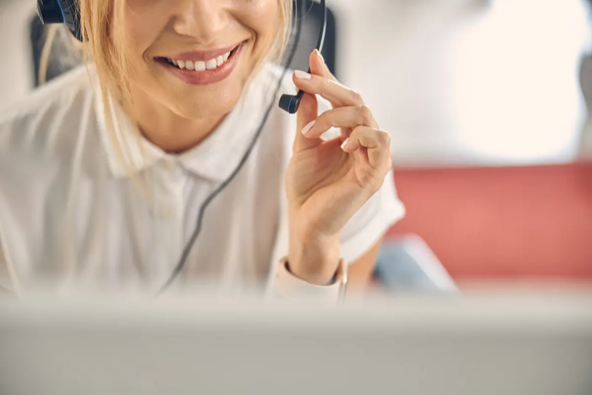 escucha activa en las llamadas de los call center