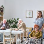 4 alternativas a vivir en residencias para los mayores
