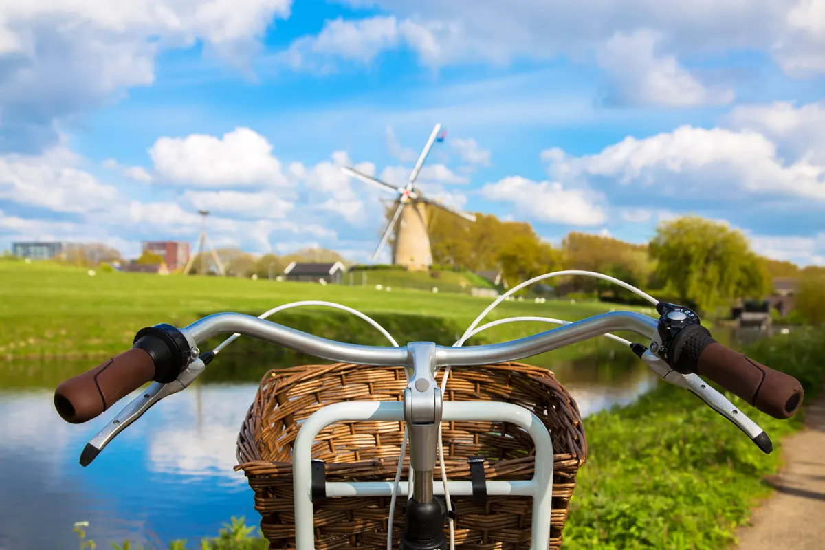 rutas en bicicleta por la campiña holandesa